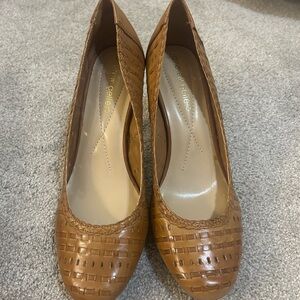 Andrew Geller Tan Woven Leather Heels